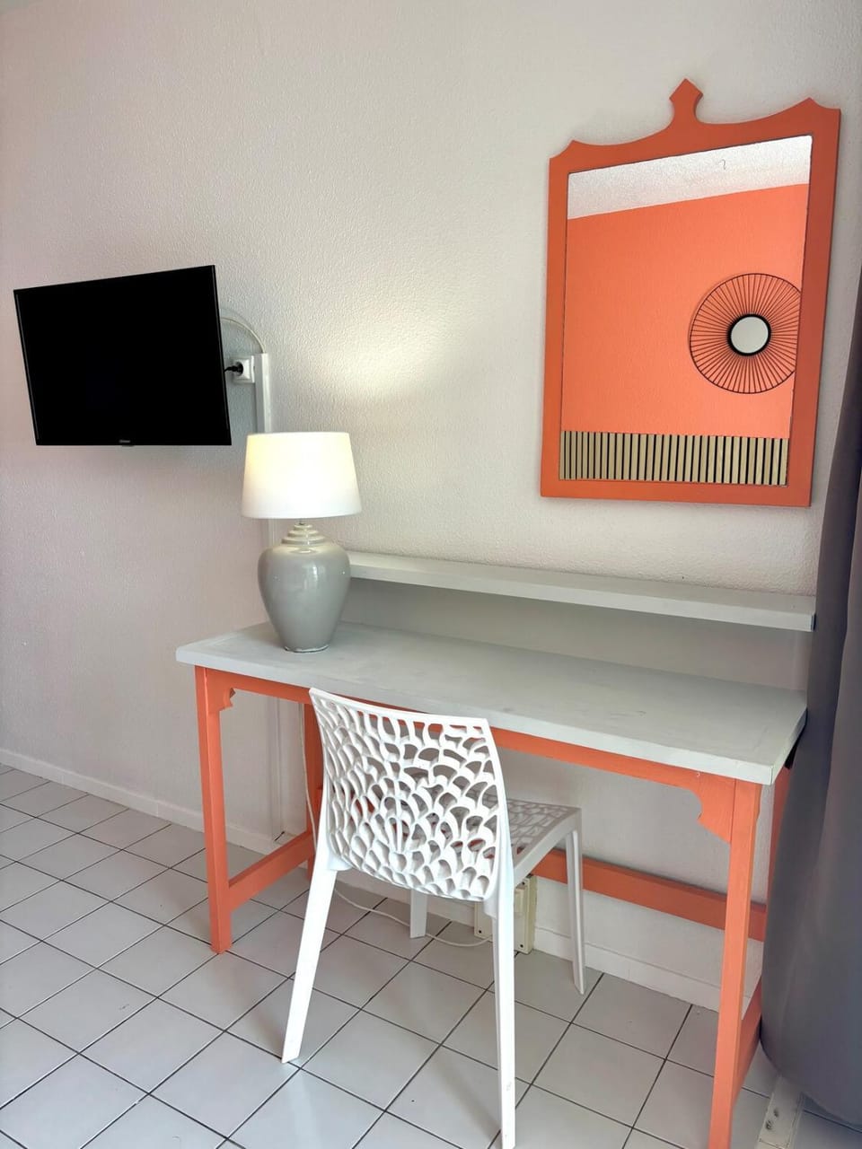 TV and multimedia, Seating area