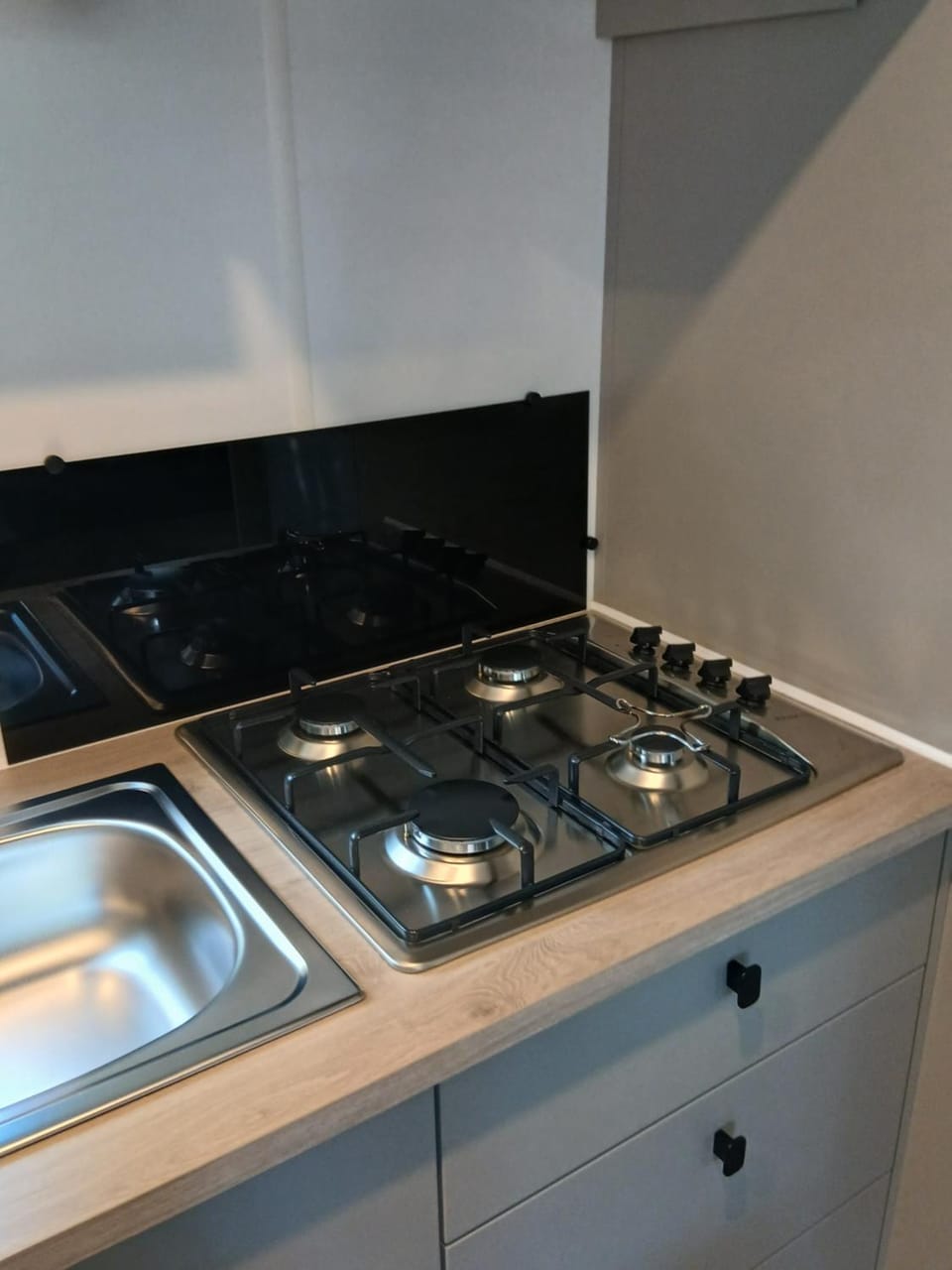 Charmant mobil-home 244 Luxury tent in Narbonne
