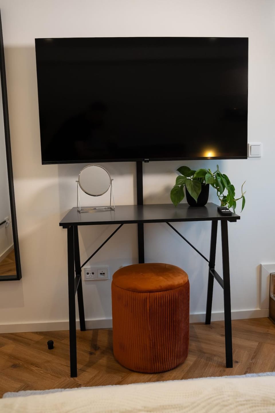 TV and multimedia, Evening entertainment
