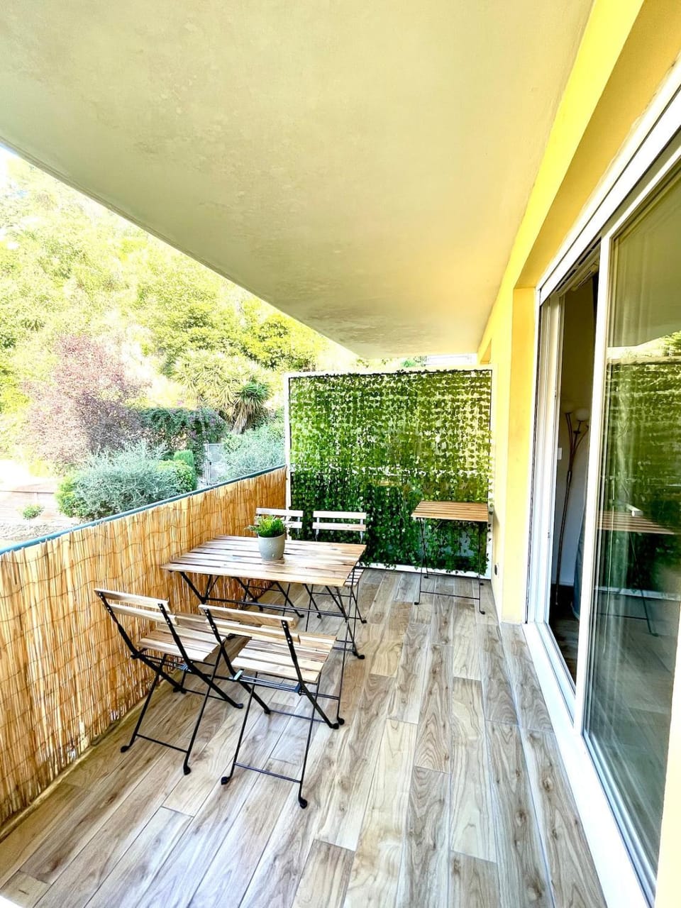 Peaceful apartment in Nice with terrace, parking Apartment in Nice