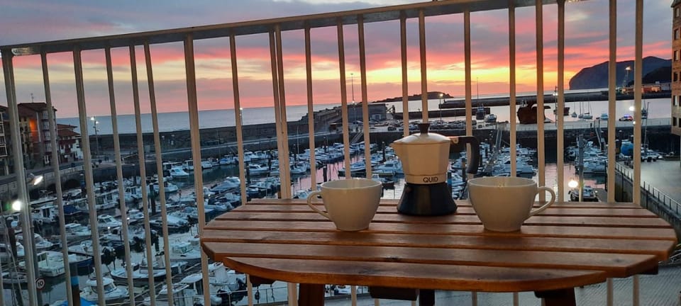 Natural landscape, View (from property/room), Balcony/Terrace, Sea view, Sunset