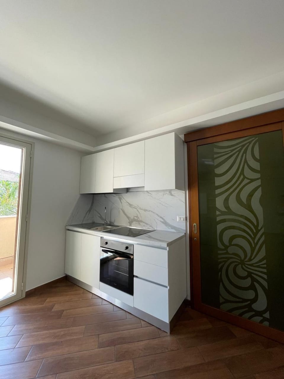 Kitchen or kitchenette, stove