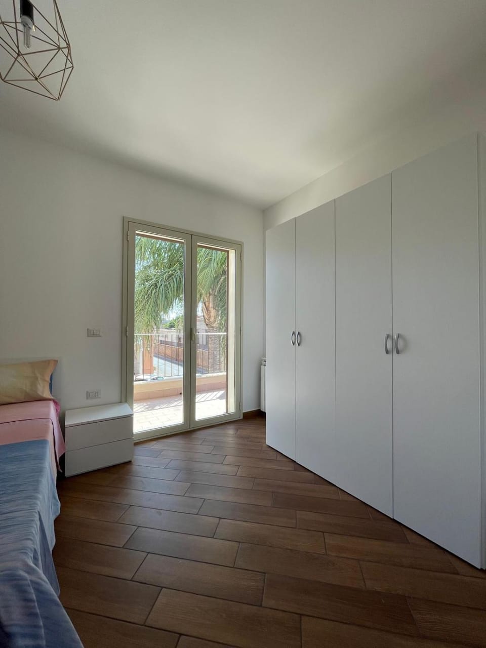 Bed, Balcony/Terrace, wardrobe