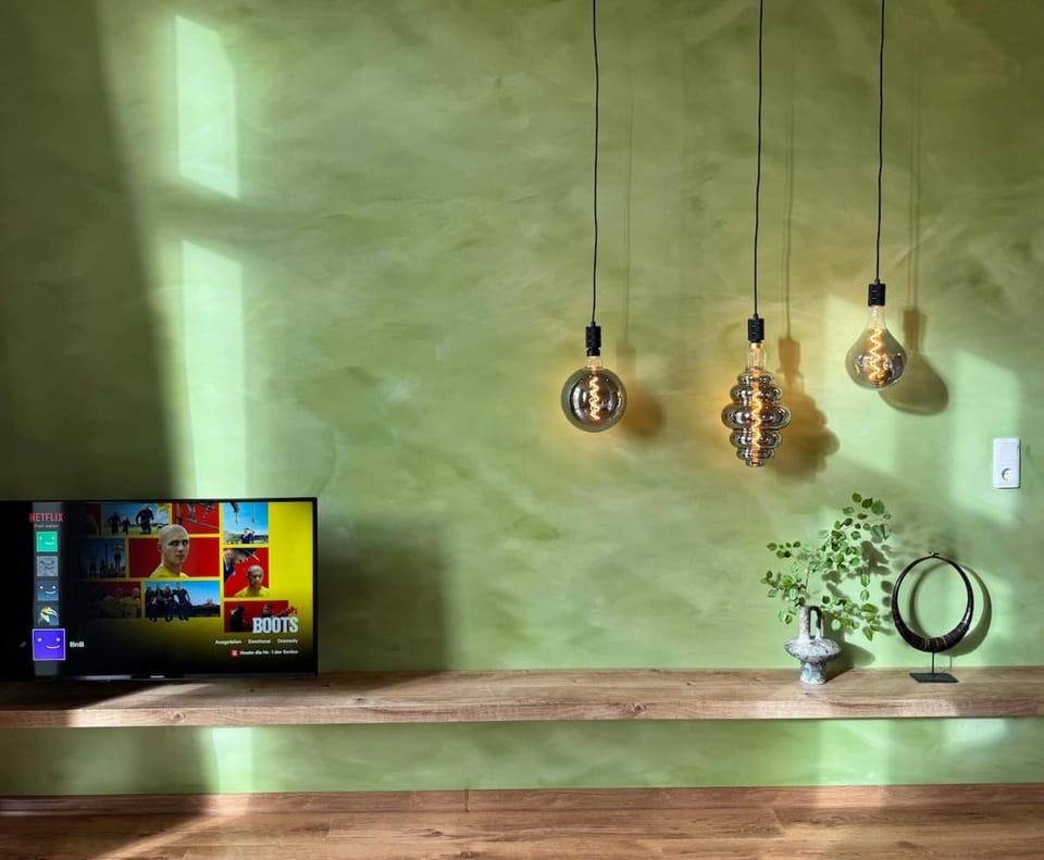 TV and multimedia, Living room