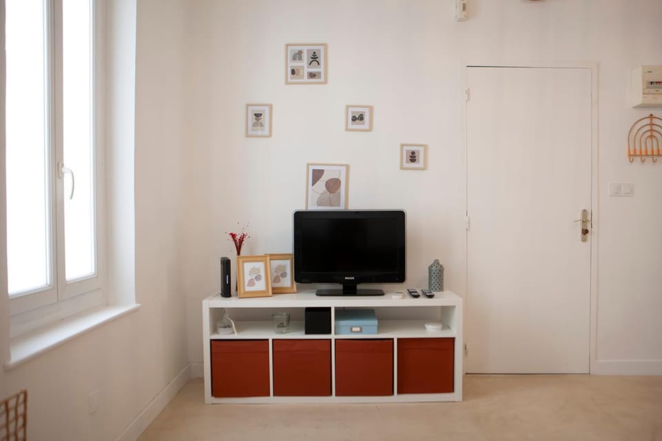 Appartement cocooning avec petite cour extérieure Apartment in La Ciotat