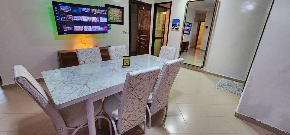Private Room in a Shared Apartment next to MOSQUÉE HASSAN 2 Vacation rental in Casablanca