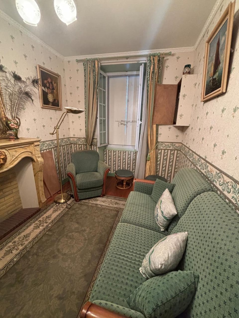Seating area