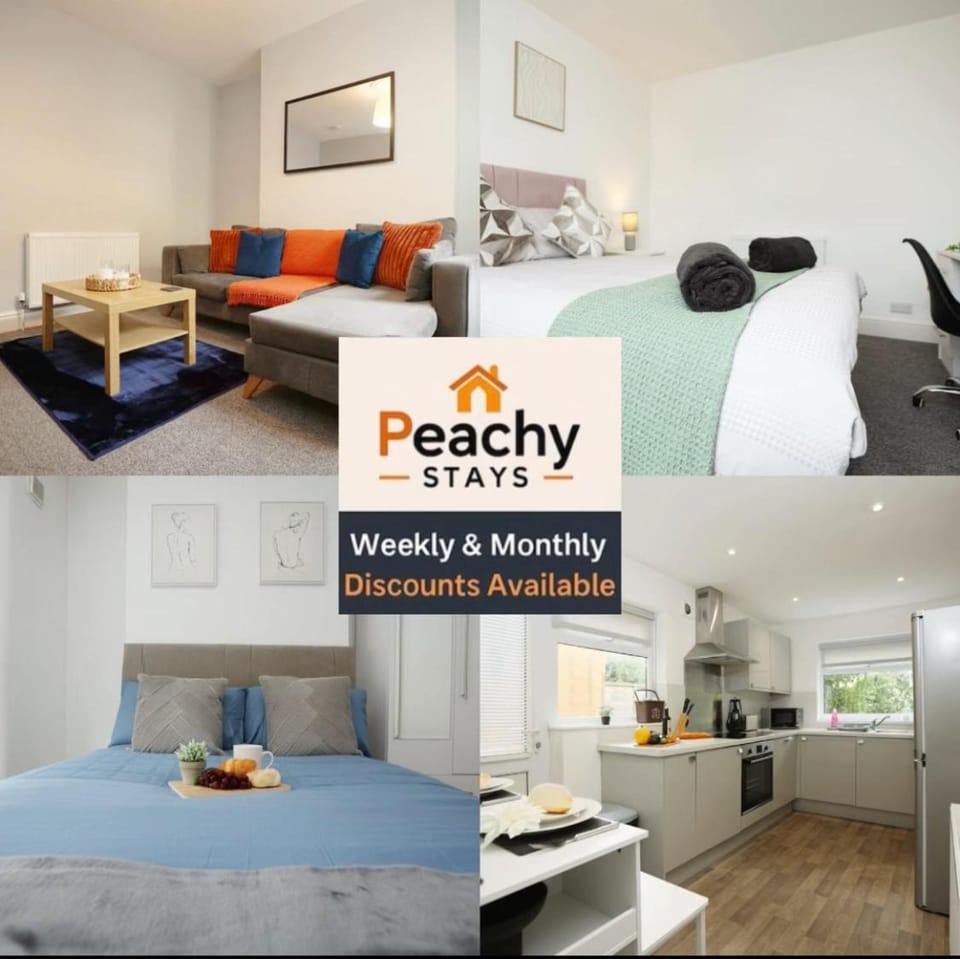 Modern 4 Bedroom House Sleeps 8, 13 Minutes from City Centre, Free Parking And Wi-Fi, Weekly And Monthly Stays, Great Rates Available At Peachy Stays House in Bristol