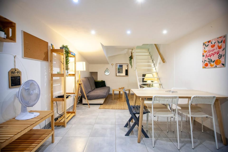 Vivez La Ciotat à pied, Spacieux et central Apartment in La Ciotat