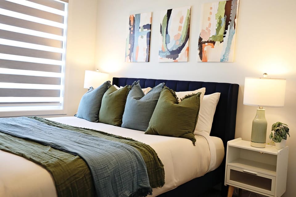 Bed, Bedroom