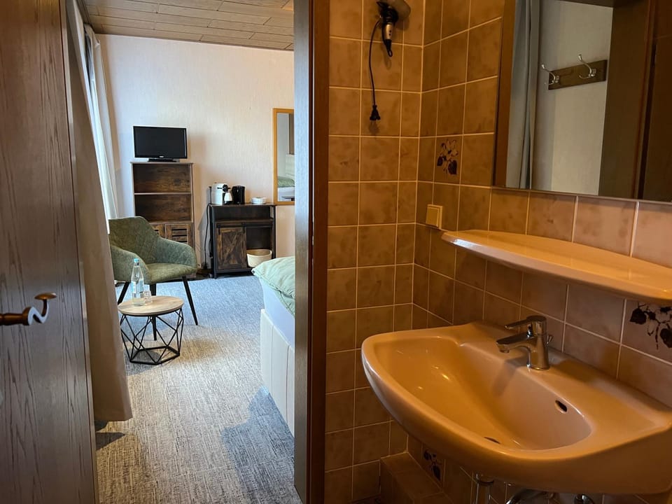 Pension Mountain View Sauerland Bed and Breakfast in Winterberg