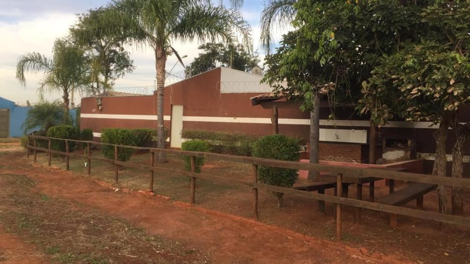 Chacara vale do igapó bauru House in State of São Paulo