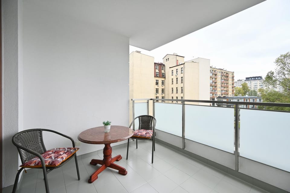 View (from property/room), Balcony/Terrace, Seating area