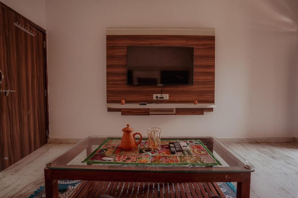 TV and multimedia, Evening entertainment, Bedroom