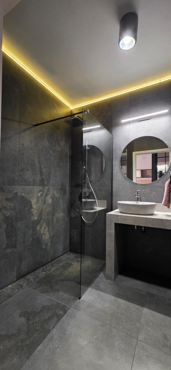 Shower, Bathroom