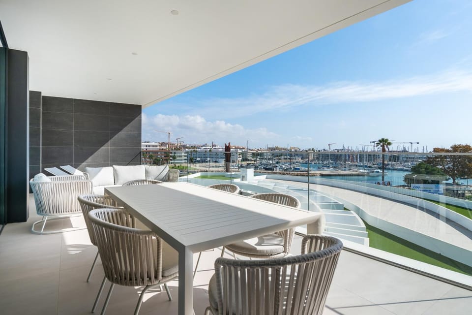 Balcony/Terrace, Dining area