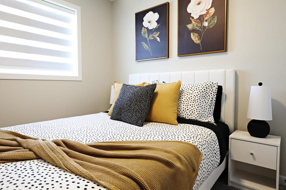 Bed, Bedroom