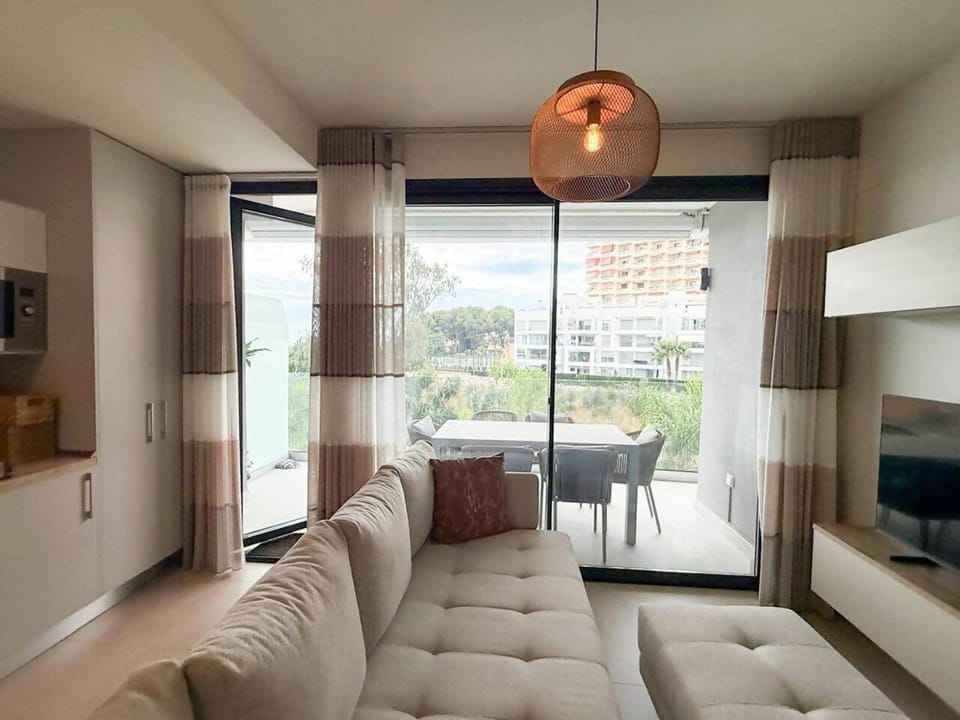 Torremar Luxe: upscale 2bed apartment by the beach Apartment in Torremolinos