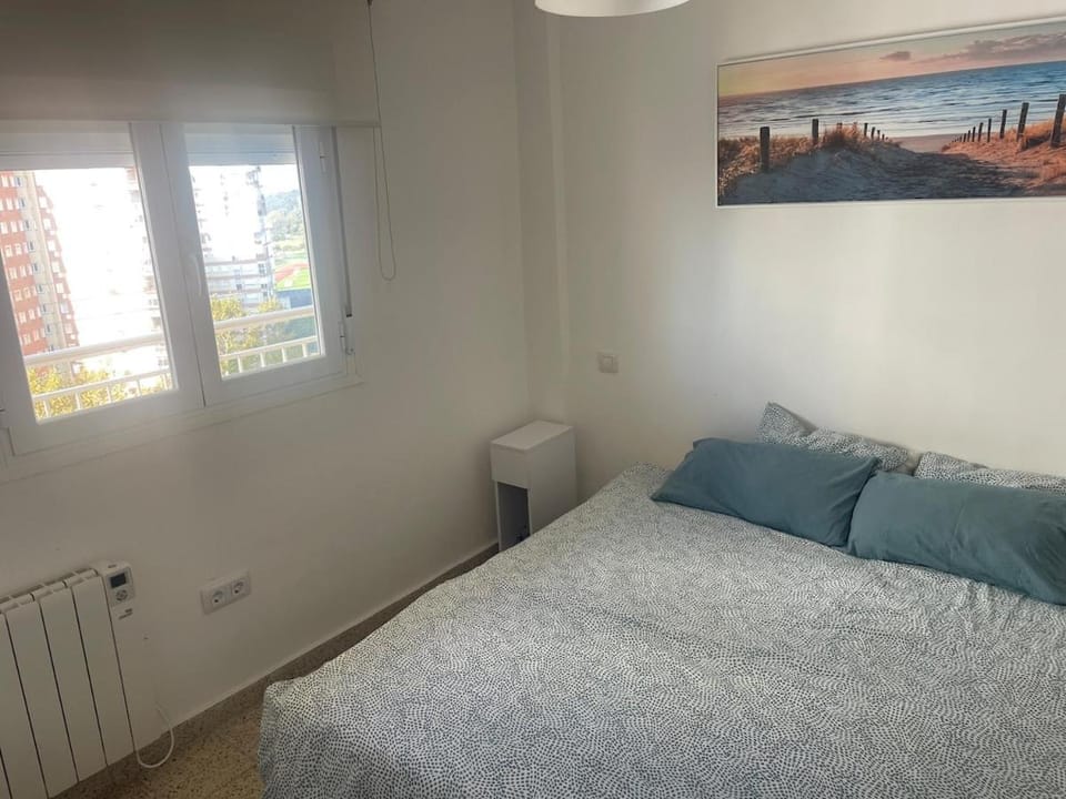 Laredo Playa, apartamento con terraza y vistas al mar Apartment in Laredo