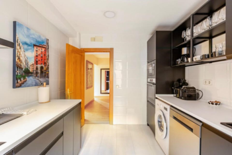 Kitchen or kitchenette, kitchen