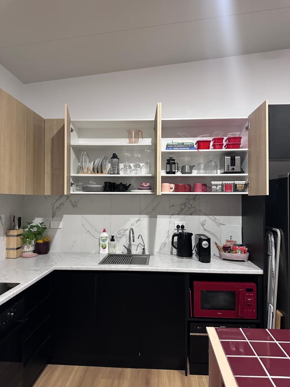 Aurora Studio & Court Yard Private Pet Friendly Free Parking Bed and Breakfast in Brisbane