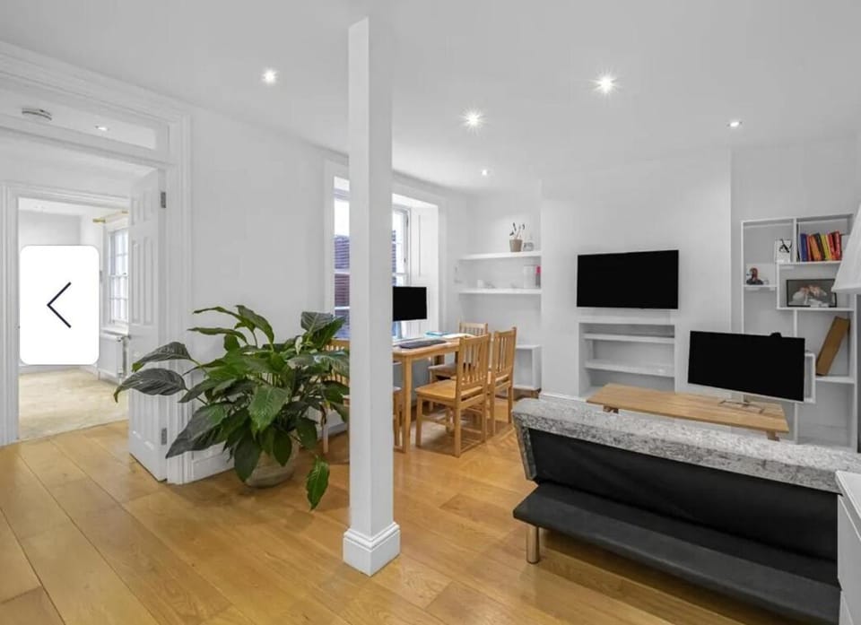 Prime Apartment in Hyde Park with patio Apartment in City of Westminster
