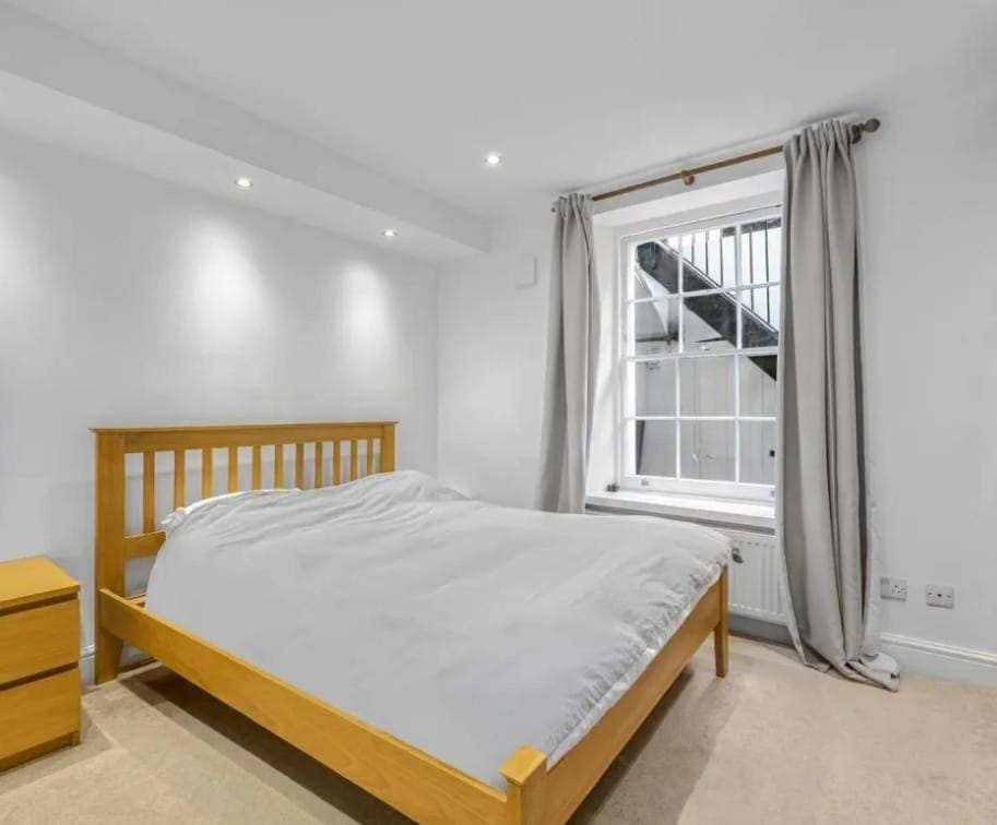 Prime Apartment in Hyde Park with patio Apartment in City of Westminster