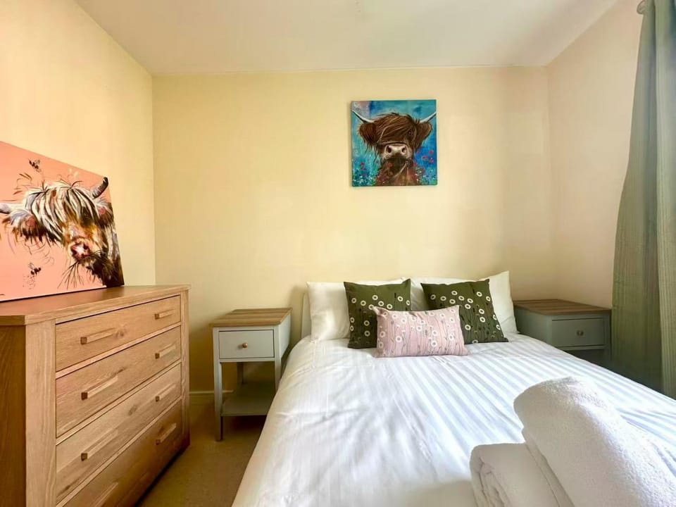 Charming 3 bedroomed House in Bicester sleeps 6 House in Cherwell District