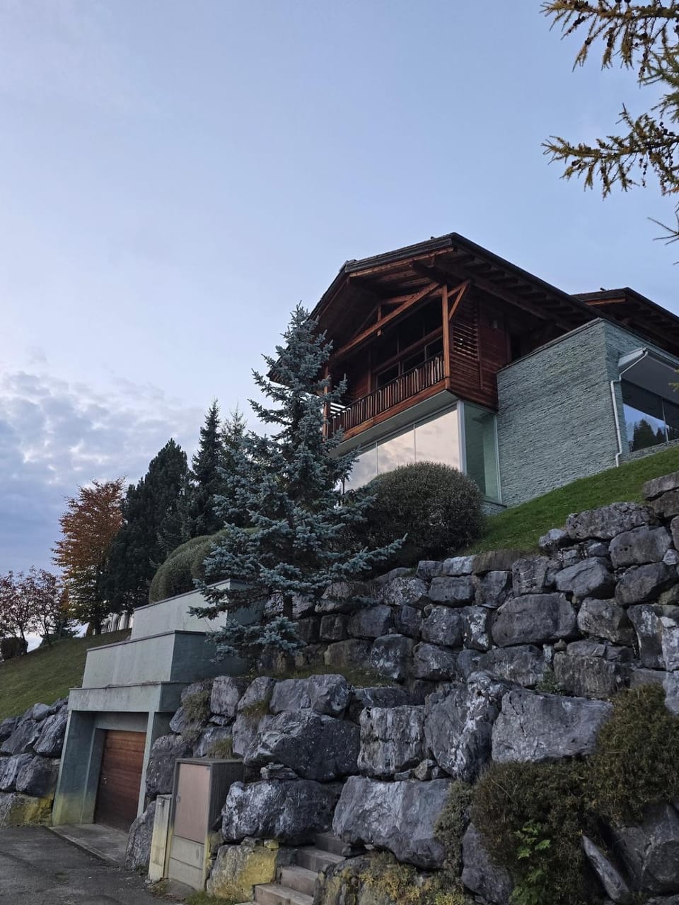 Property building, Day