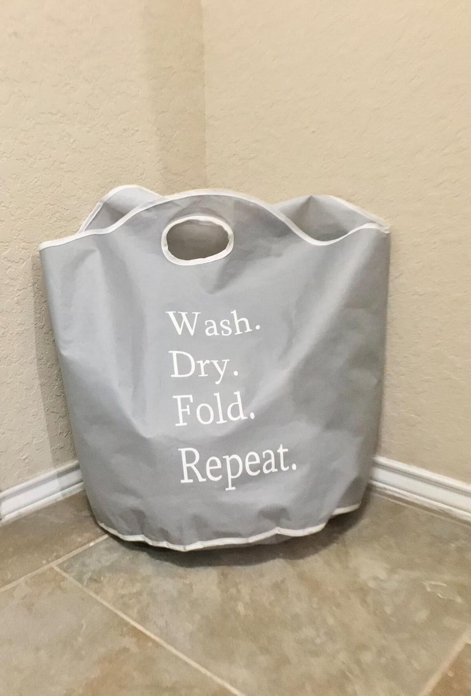 Text overlay, laundry