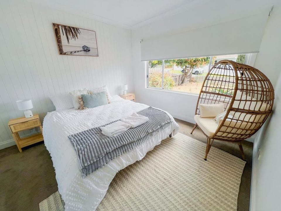Coastal Bliss - 200m to beach House in Rosebud
