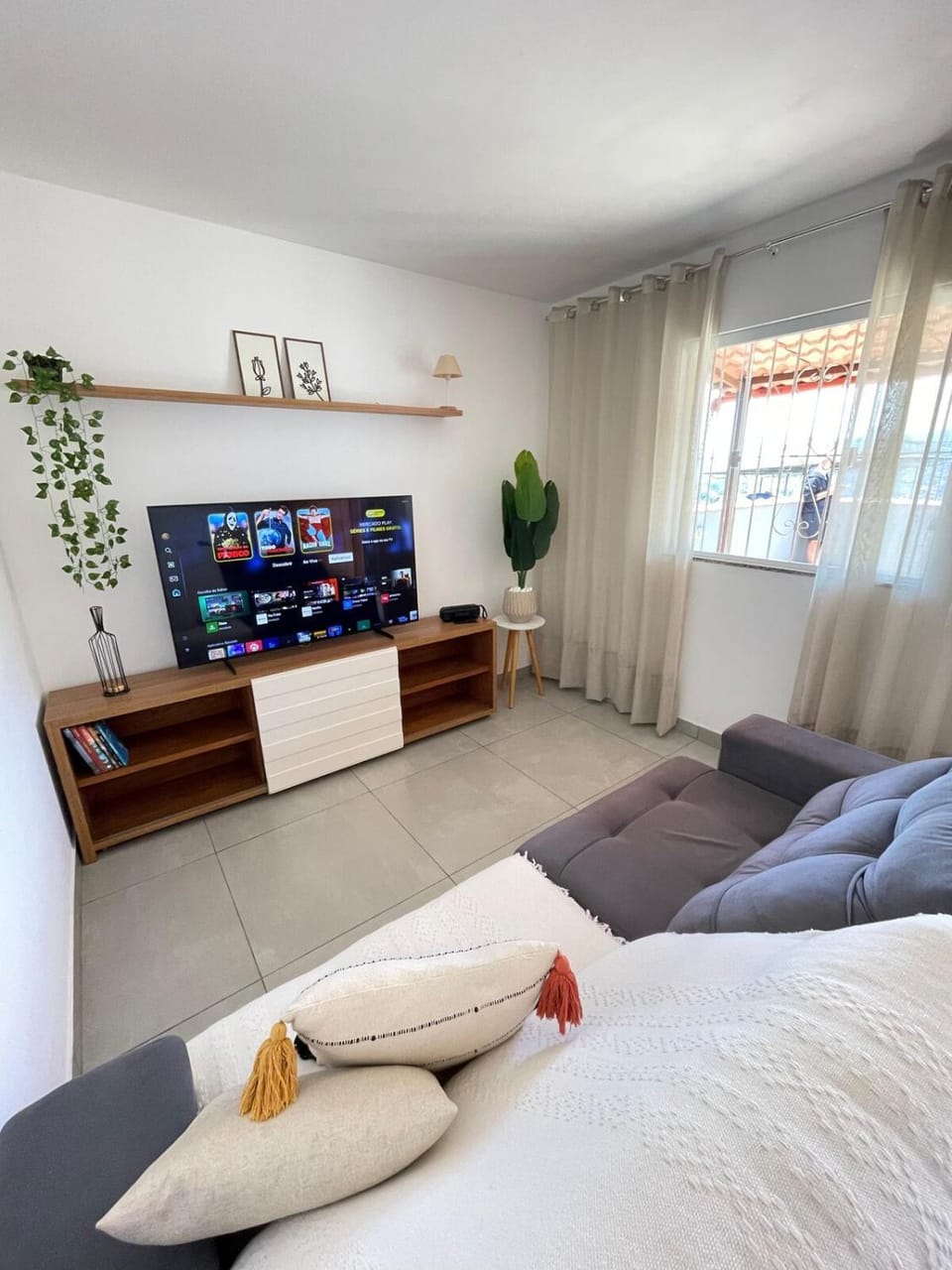 Communal lounge/ TV room, Living room