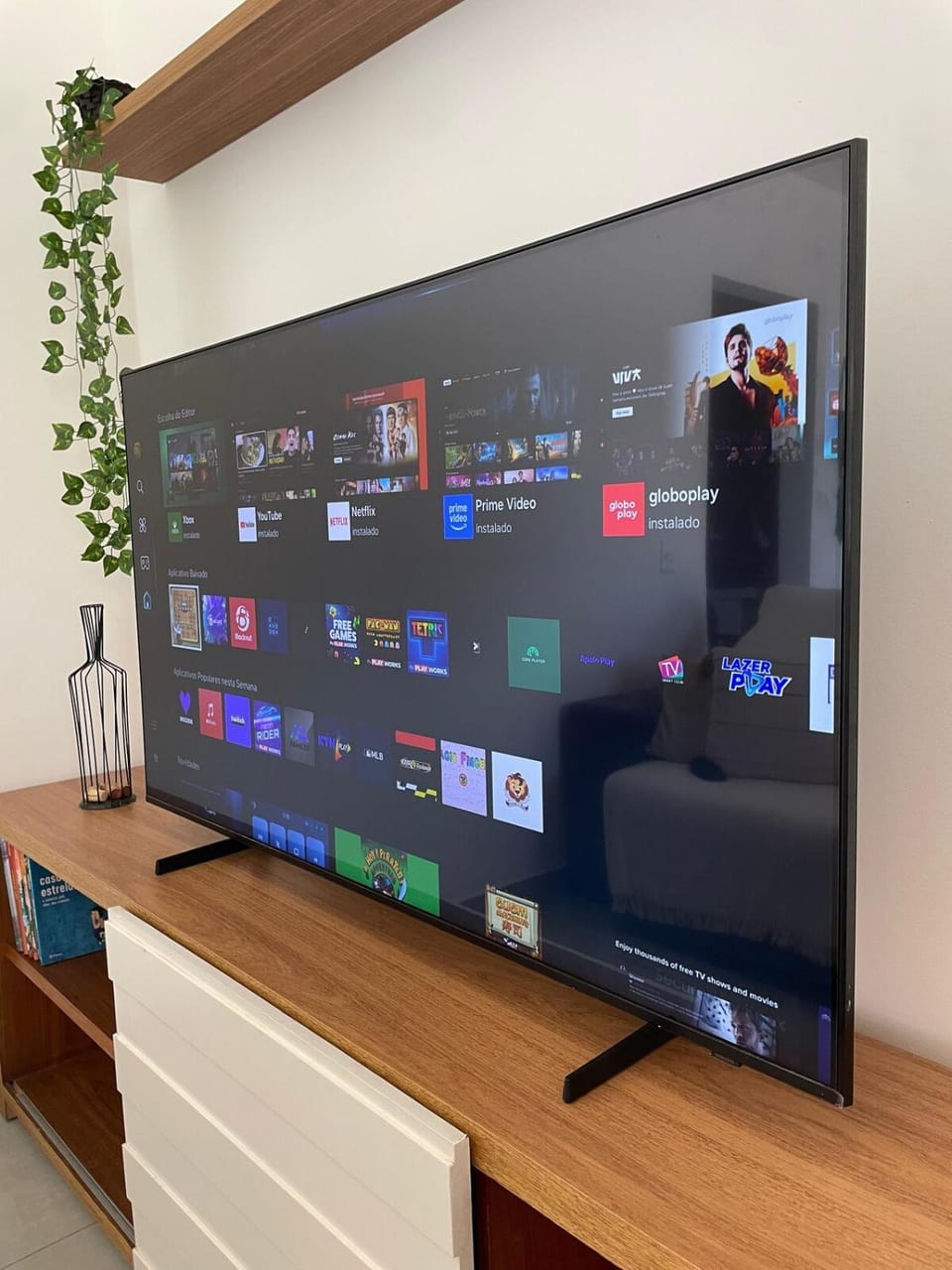 Communal lounge/ TV room