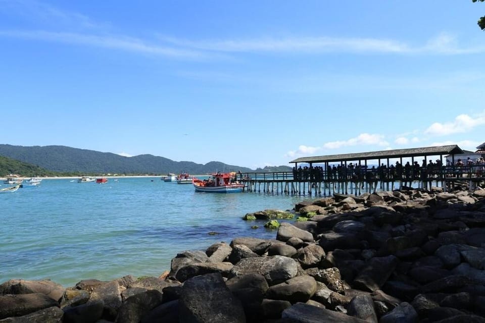 Casinha 2Q com churrasqueira com Ar condicionado - Praia da Armação House in Florianopolis