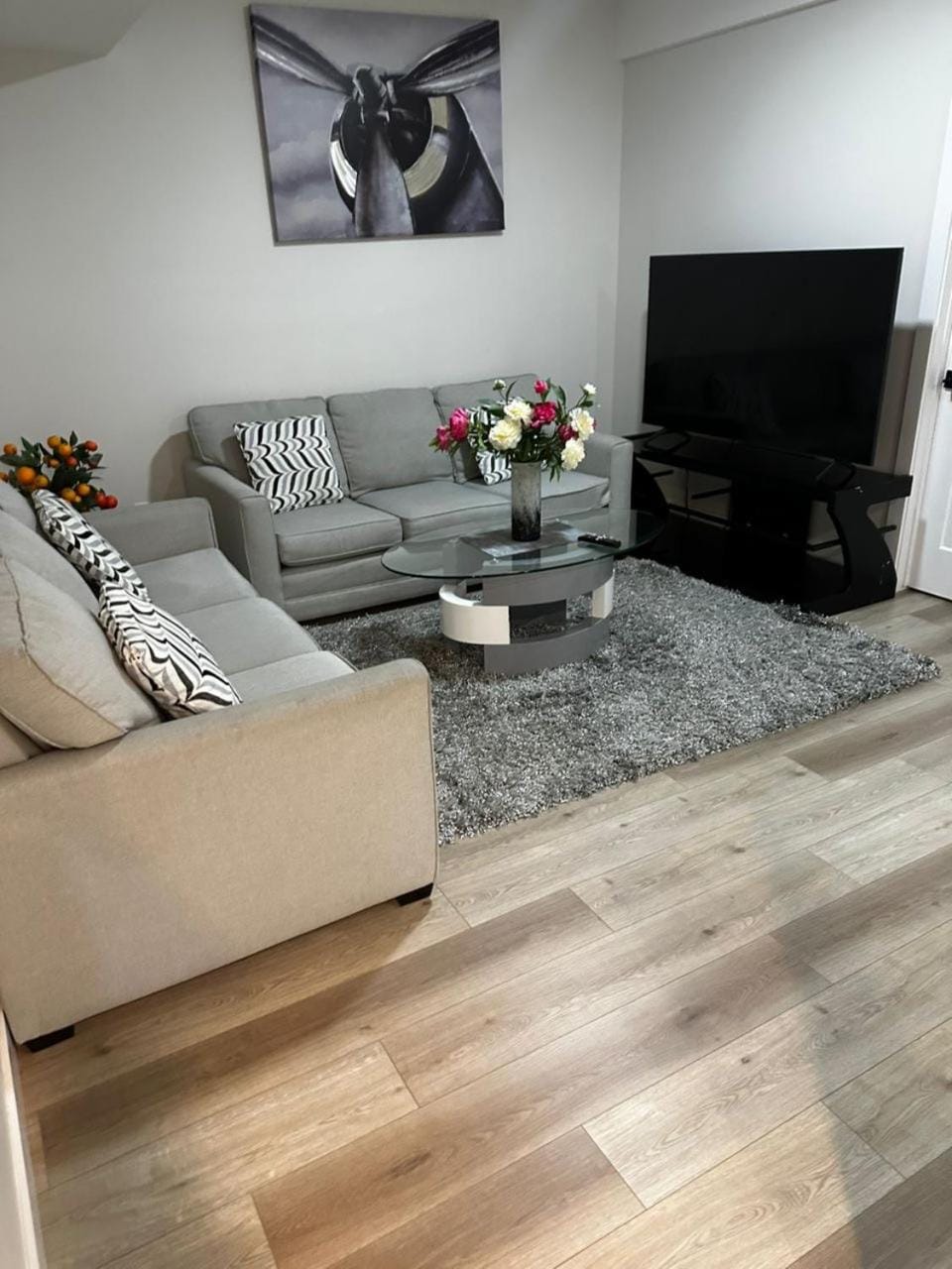 Bedroom in the basement Upland 1 Vacation rental in Edmonton