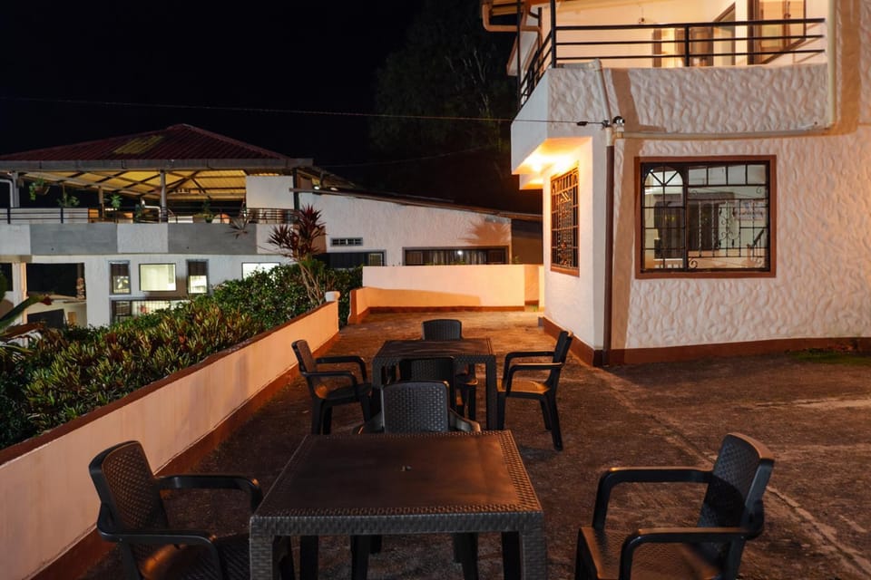 Fica El Paraíso Teo House in Cundinamarca, Colombia