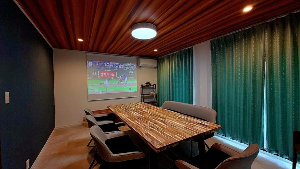 TV and multimedia, Living room