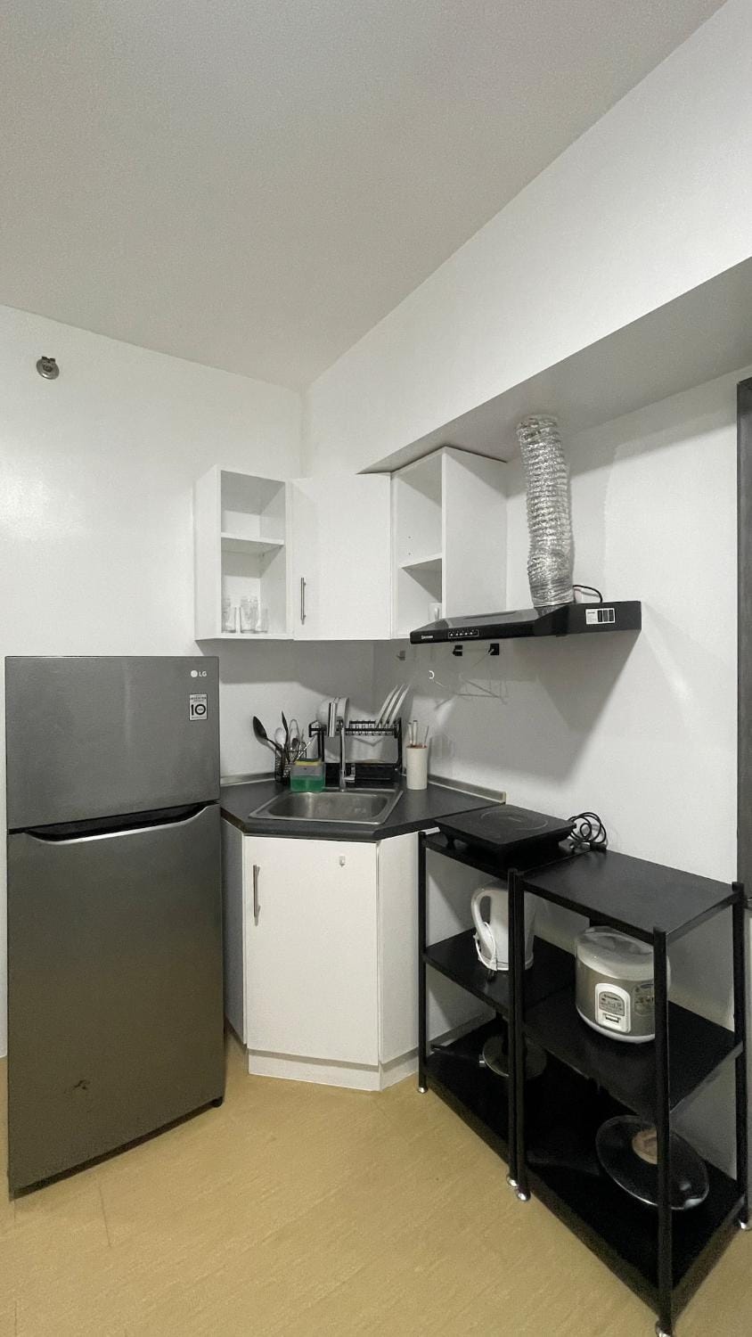 E Simple Studio Retreat Apartment in Iloilo City