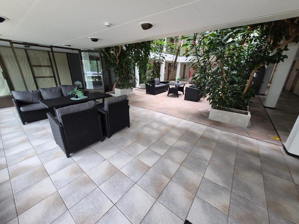 Seating area, Garden view