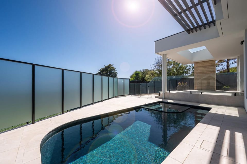 Pool view, Swimming pool