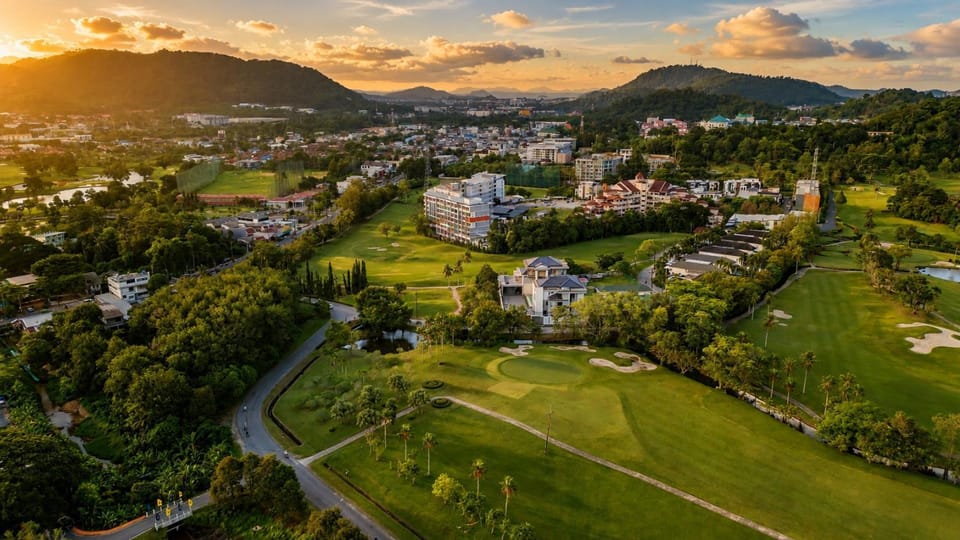 Property building, Nearby landmark, Natural landscape, Golfcourse, Minigolf, Landmark view, Landmark view
