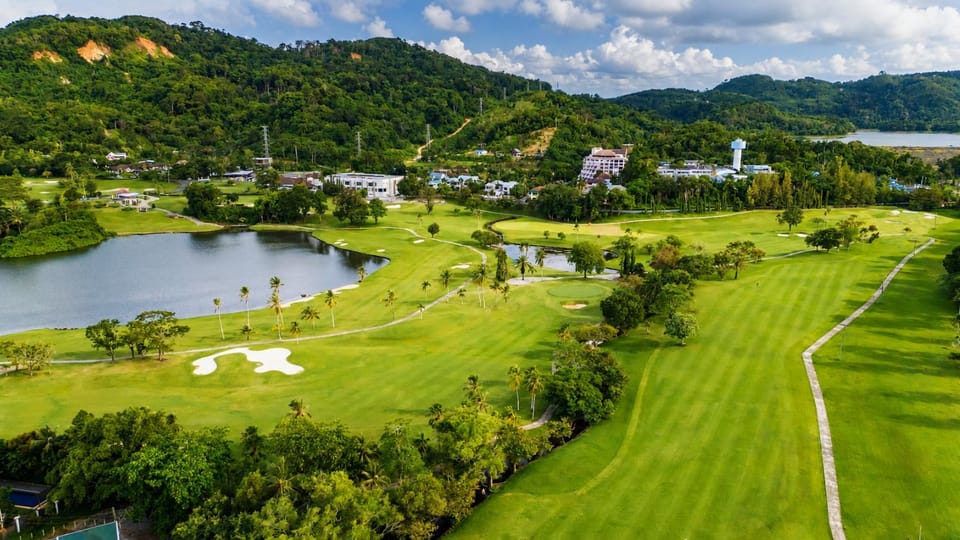Nearby landmark, Natural landscape, Golfcourse, Golfcourse, Landmark view, Landmark view
