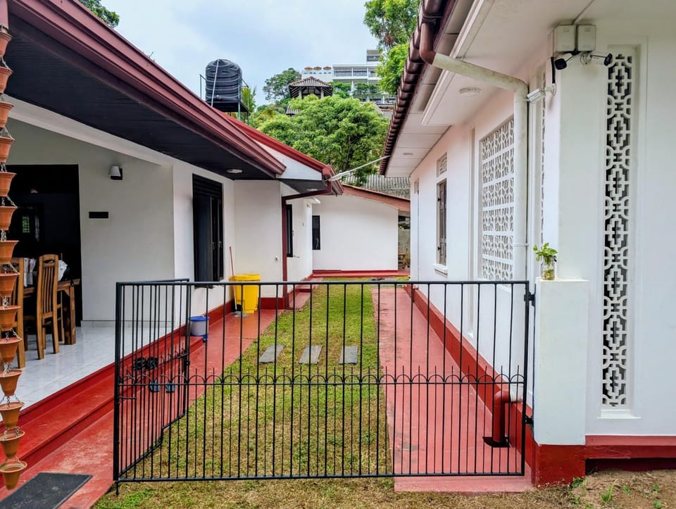 Property building, Patio, Garden
