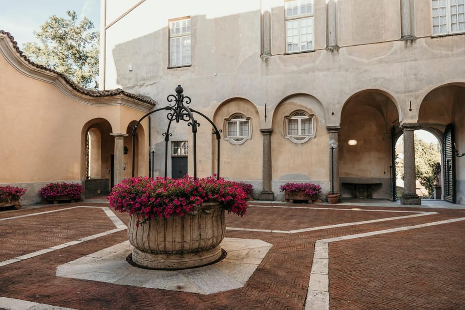 Inner courtyard view