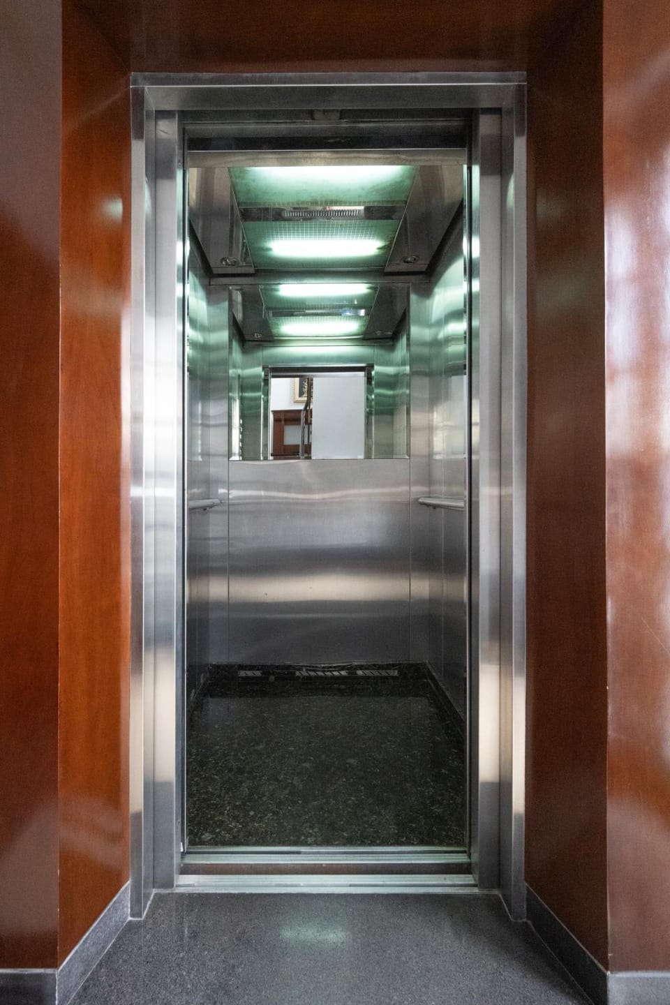 elevator