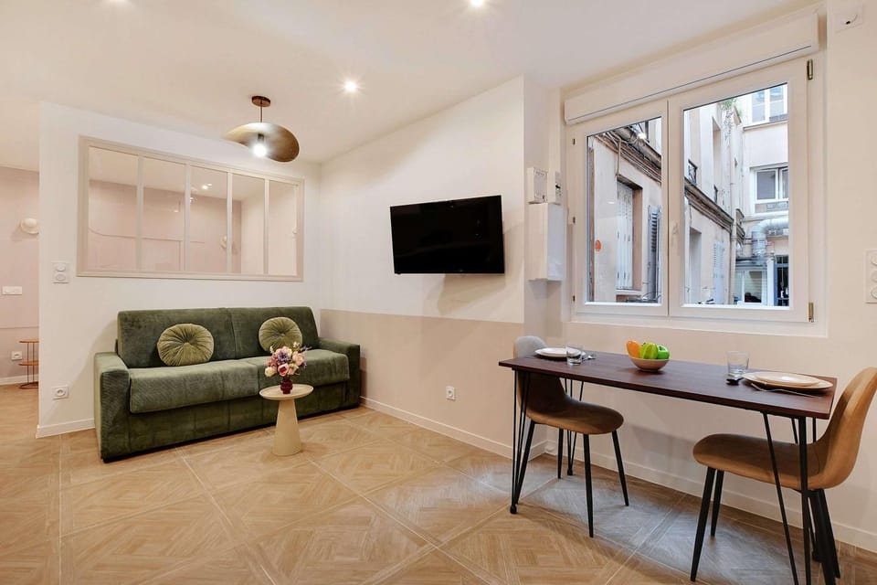 Faubourg saint denis Charmant appartement 4P Apartment in Paris