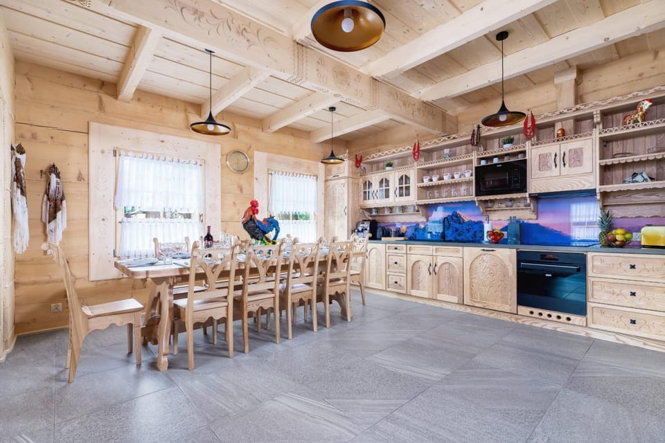 TV and multimedia, Kitchen or kitchenette