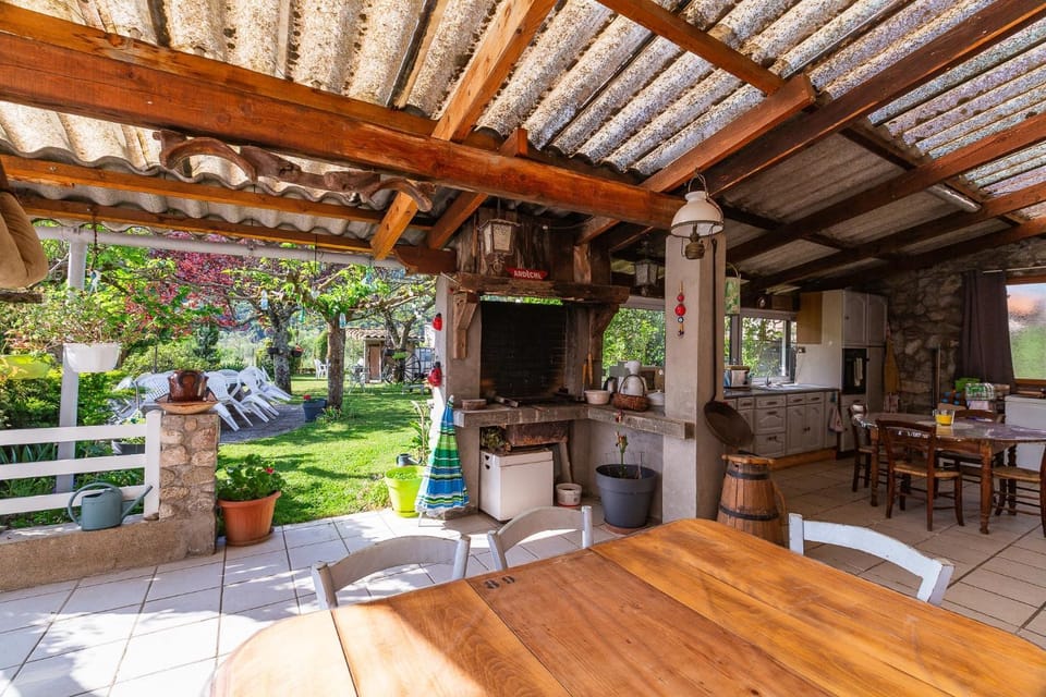 La Charrette Apartment in Provence
