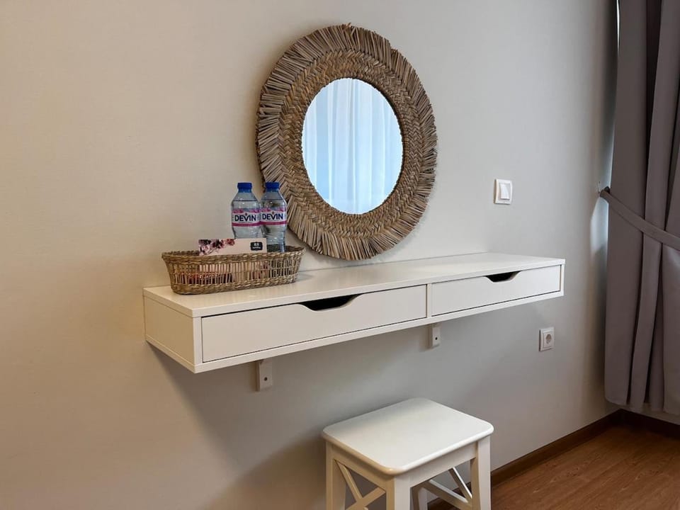 TwinStay #6 - Deluxe Super King Suite Apartment in Sofia