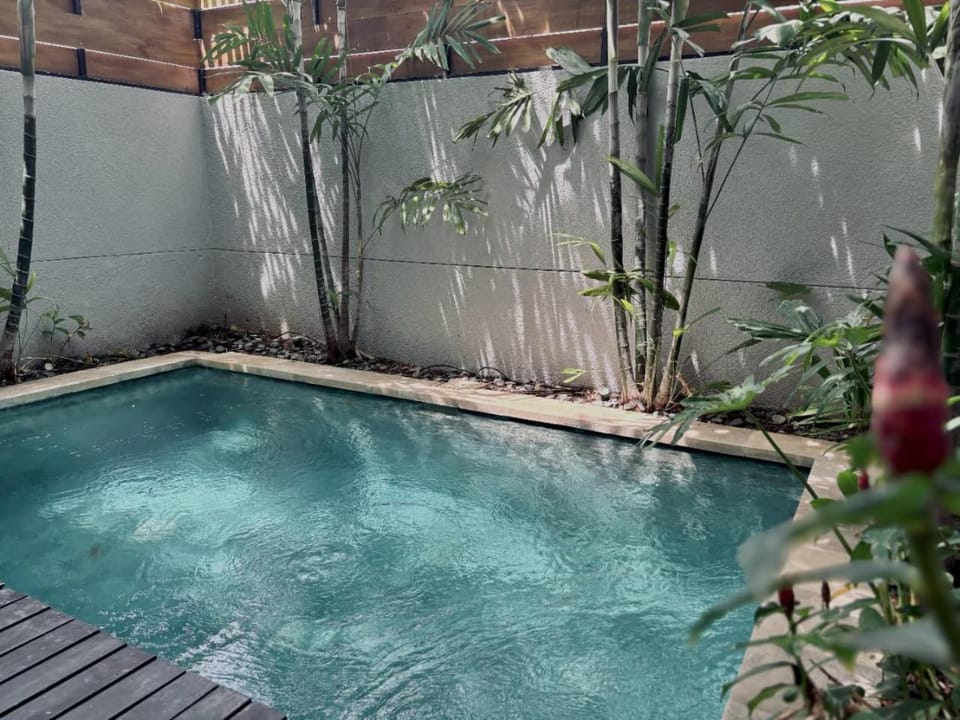 Property building, Pool view, Swimming pool